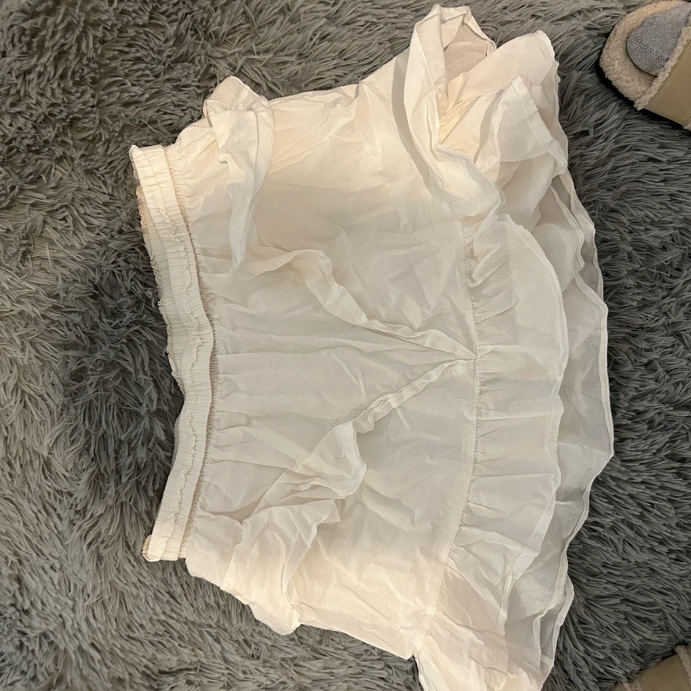 Cute white skirt from Nantucket boutique